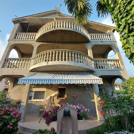 Apartman Palma Marinici  Экстерьер фото